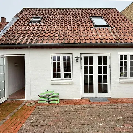 Villaer 88 M2 Townhouse, Free Parking In The Heart Of *